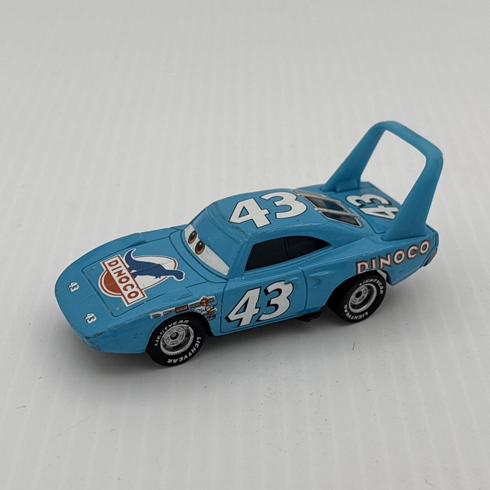 Disney Pixar Cars THE KING Dinoco Blue #43 1970 Plymouth Superbird Diecast 1:55